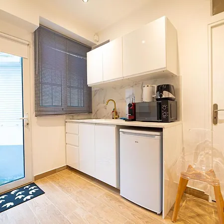 Cosy On Bastille Apartment