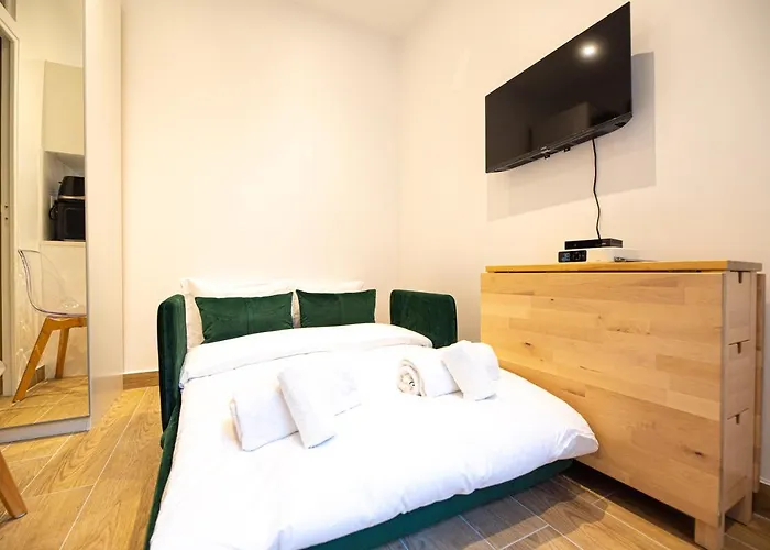 Cosy On Bastille Apartment